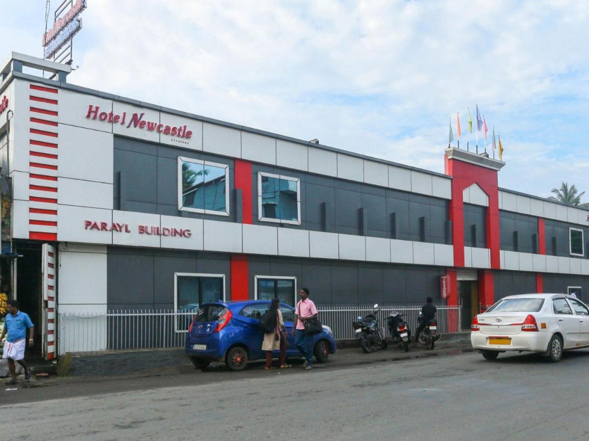 Hotel Newcastle Wadakkanchery Luaran gambar